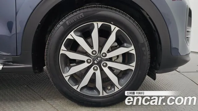 Kia Sportage — фото 5