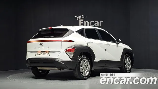 Hyundai Kona — фото 2