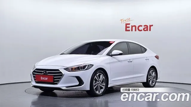 Hyundai Avante — фото 1