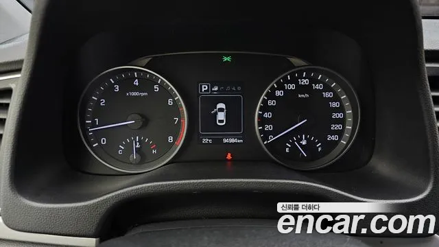 Hyundai Avante — фото 13