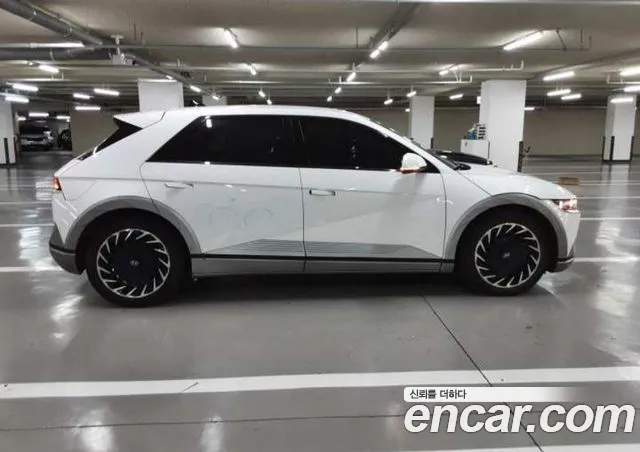 Hyundai Ioniq 5 — фото 12
