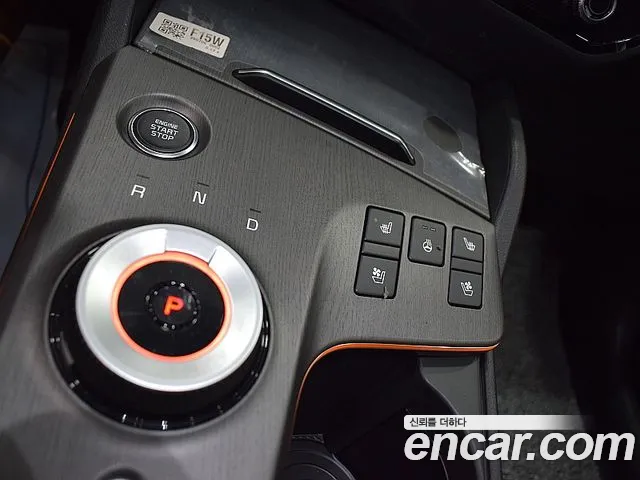 Kia Sportage — фото 14