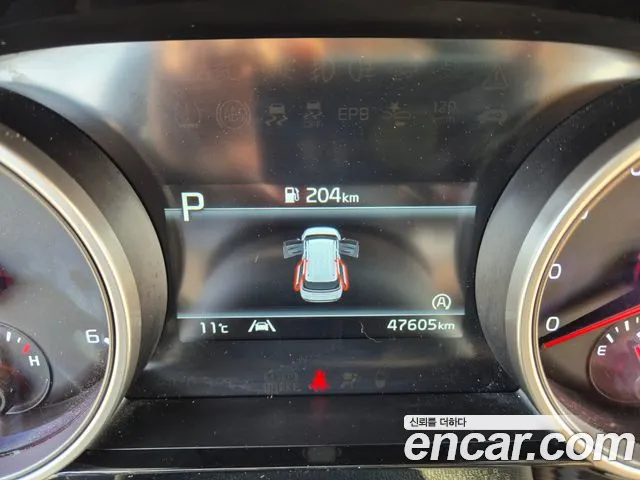 Kia Carnival — фото 11