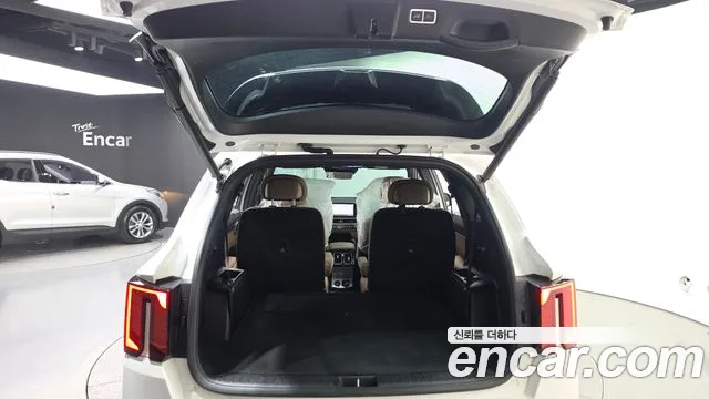 Kia Sorento — фото 20
