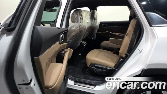 Kia Sorento — фото 26