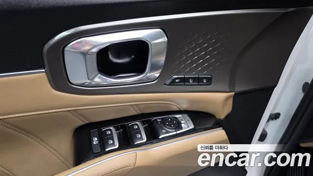 Kia Sorento — фото 30