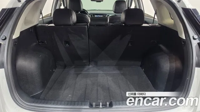 Kia Niro — фото 19