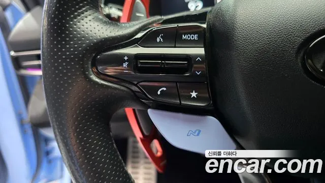 Hyundai Avante — фото 16
