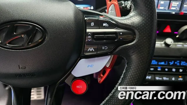 Hyundai Avante — фото 17