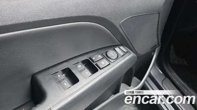 Hyundai Avante — фото 19