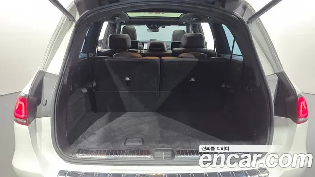Mercedes-Benz GLS-Class — фото 19