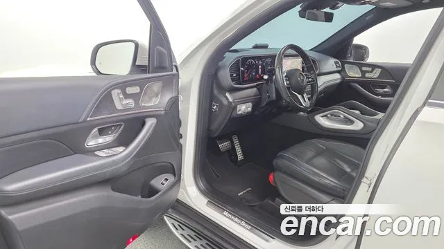 Mercedes-Benz GLS-Class — фото 10