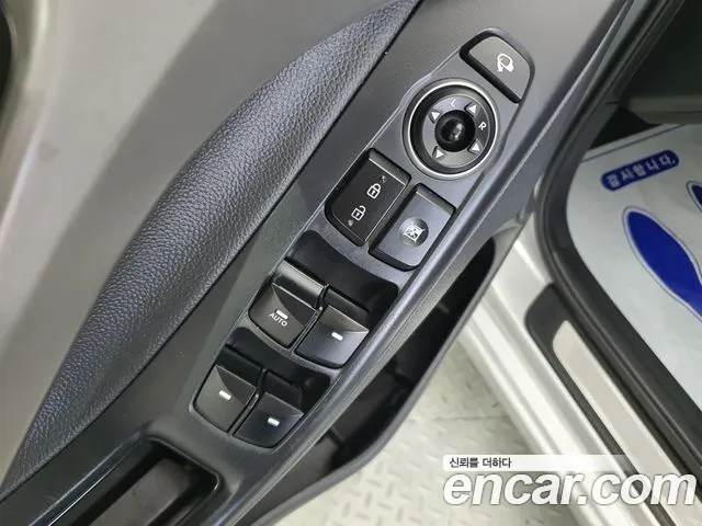 Hyundai Avante — фото 13