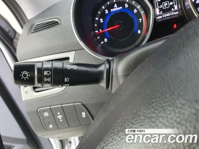 Hyundai Avante — фото 14