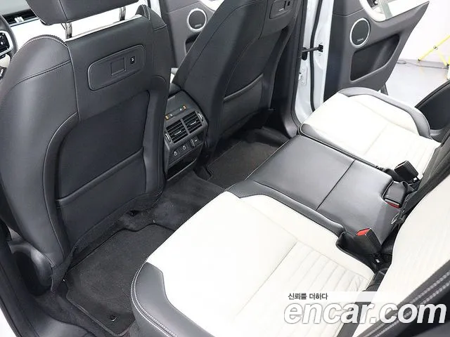 Land Rover Discovery Sport — фото 15