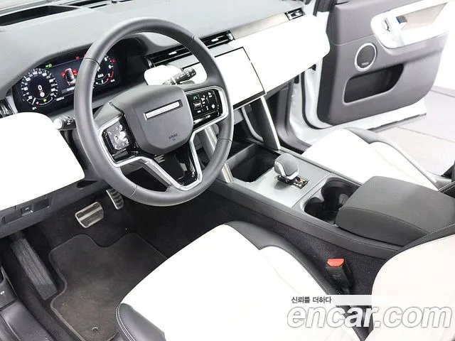 Land Rover Discovery Sport — фото 16