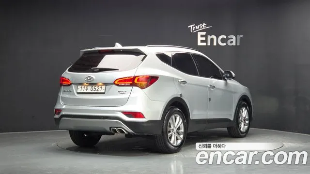 Hyundai Santa Fe — фото 1