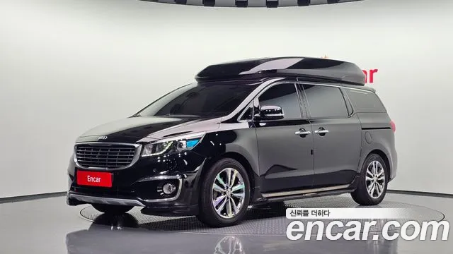 Kia Carnival — фото 1