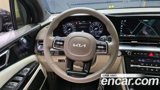 Kia Carnival — фото 13