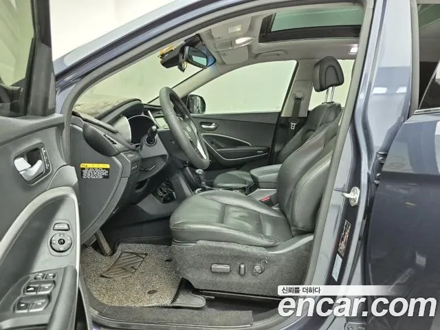 Hyundai Santa Fe — фото 11