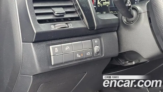 KG_Mobility_Ssangyong Rexton — фото 16