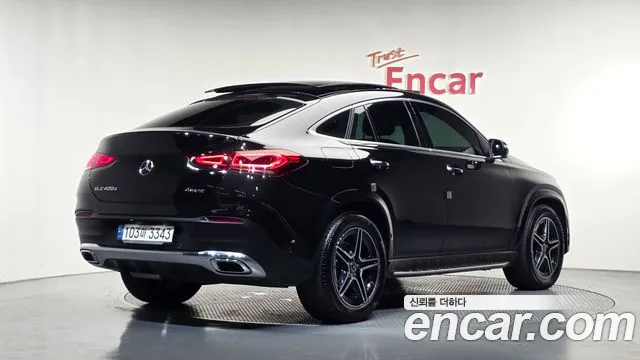 Mercedes-Benz GLE-Class — фото 2