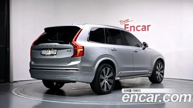 Volvo XC90 — фото 2