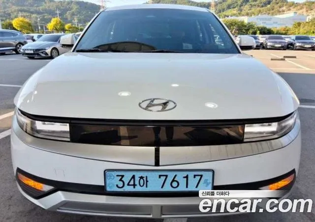 Hyundai Ioniq 5 — фото 1