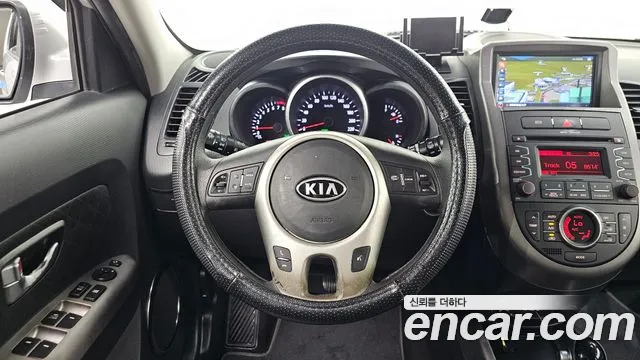 Kia Soul — фото 13