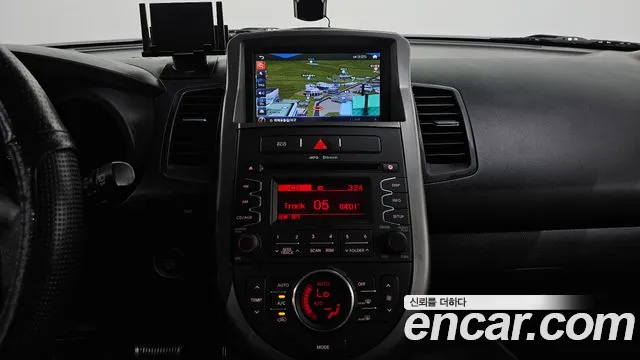 Kia Soul — фото 14