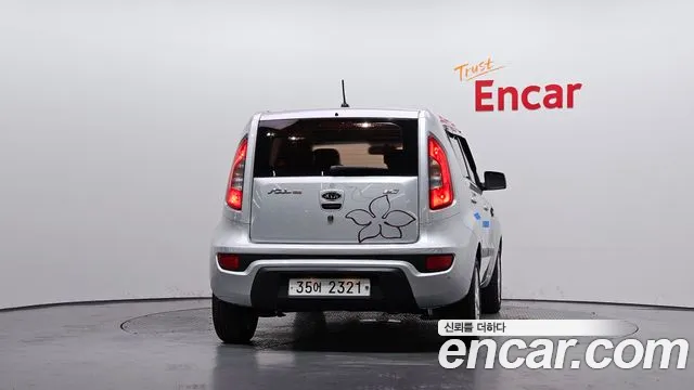 Kia Soul — фото 4