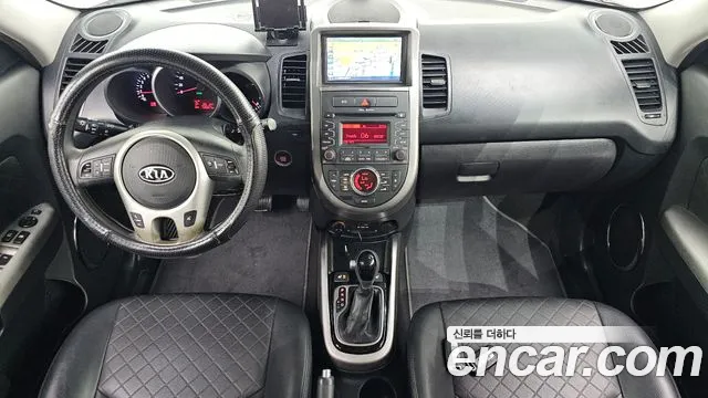 Kia Soul — фото 7