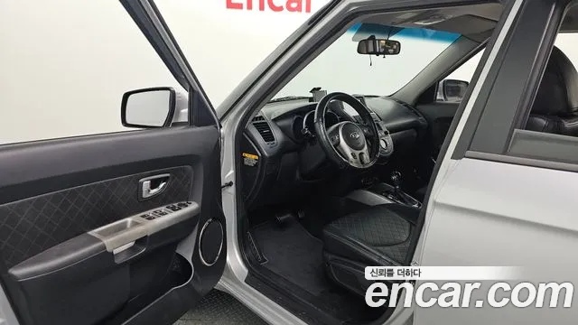 Kia Soul — фото 10