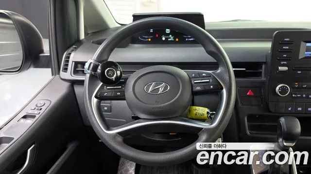 Hyundai Staria — фото 13