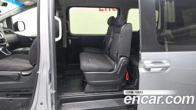 Hyundai Staria — фото 26
