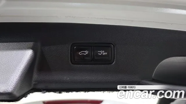 Kia Carnival — фото 30