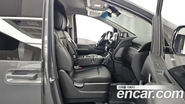 Hyundai Staria — фото 11