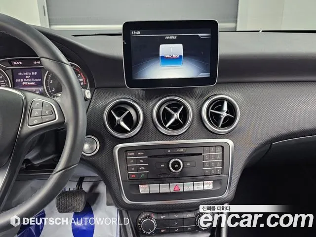 Mercedes-Benz A-Class — фото 14
