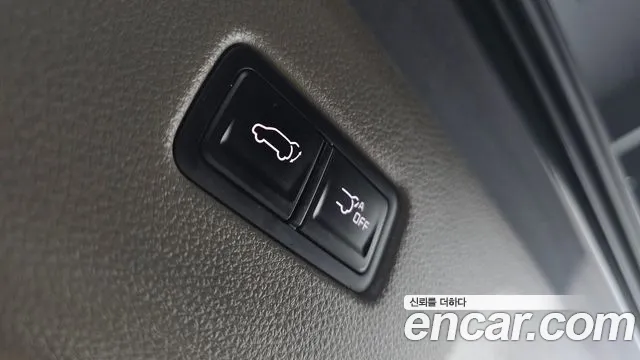 Kia Carnival — фото 20
