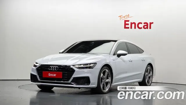 Audi A7 — фото 1