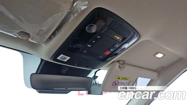 Kia Carnival — фото 18