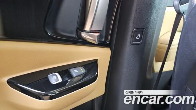 Kia Carnival — фото 29