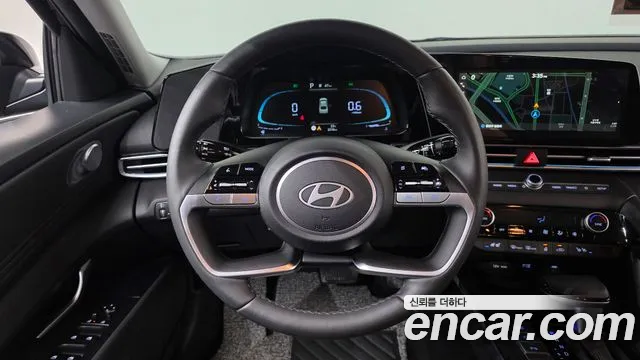 Hyundai Avante — фото 11