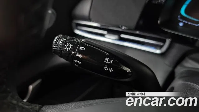 Hyundai Avante — фото 27