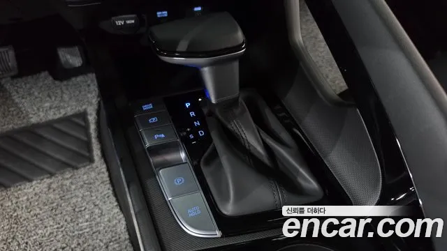 Hyundai Avante — фото 8