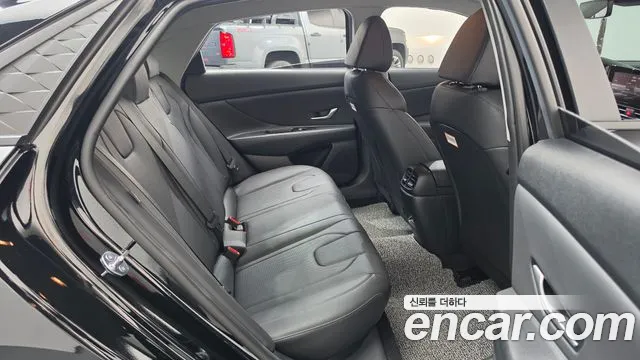 Hyundai Avante — фото 10