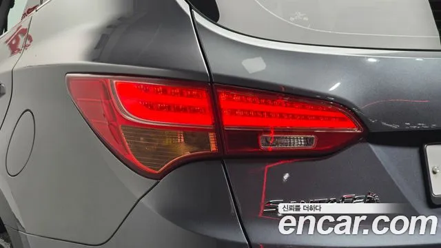 Hyundai Santa Fe — фото 23