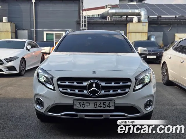 Mercedes-Benz GLA-Class — фото 1