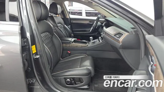 Genesis G90 — фото 11