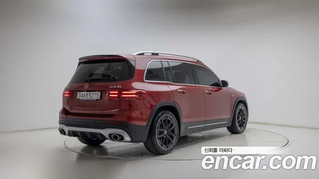 Mercedes-Benz GLB-Class — фото 2